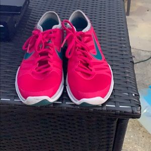 Lightly used Nike Flex Supreme TR3